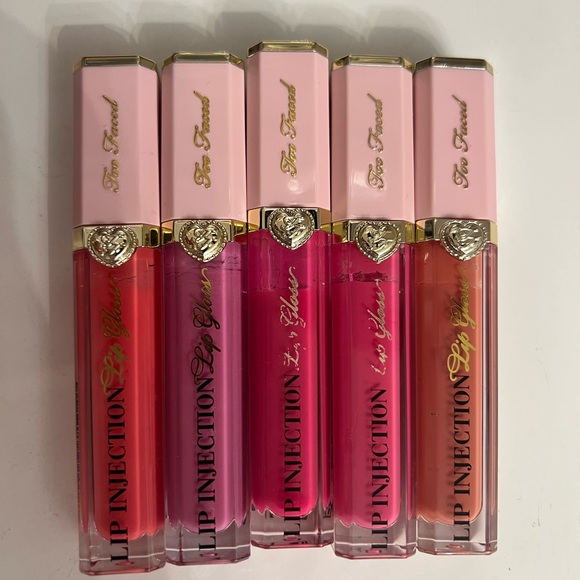 Too Faced Lip Gloss Set - Red and Pink Shades - Picture 5 of 5